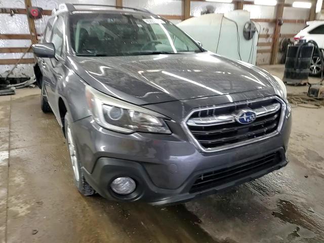 2019 Subaru Outback - Image 14