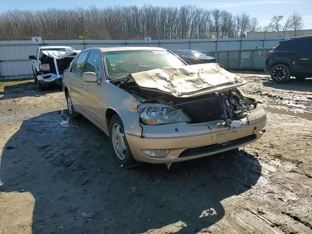 2002 Lexus LS - Image 11