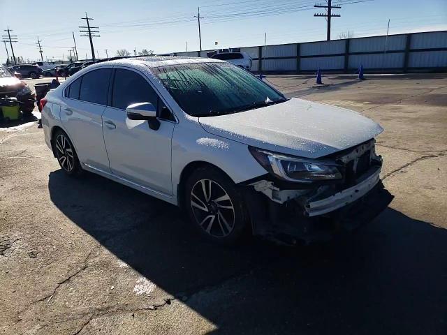 2018 Subaru Legacy - Image 10
