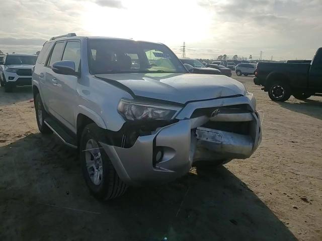 2014 Toyota 4Runner - Image 12