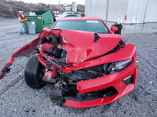 2017 Chevrolet Camaro - Image 10