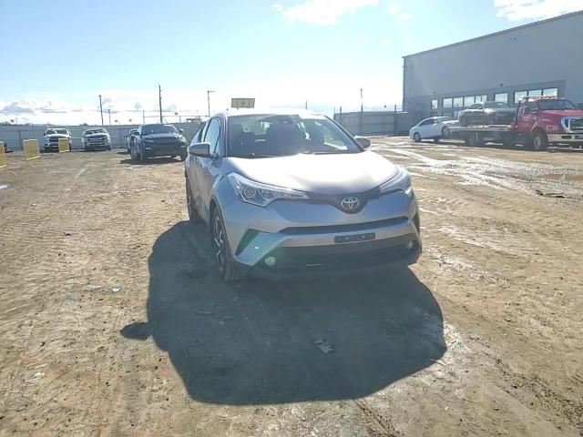 2018 Toyota C-HR - Image 11