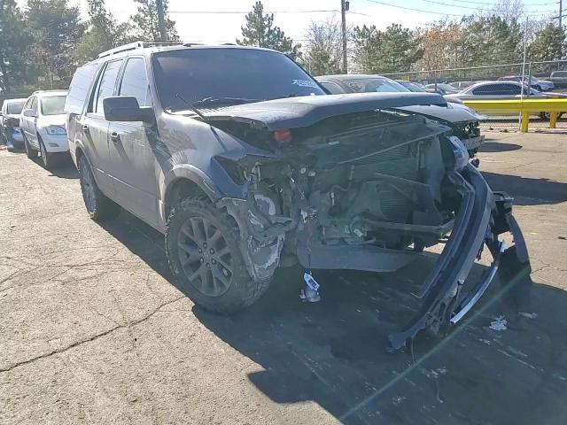 2017 Ford Expedition - Image 12
