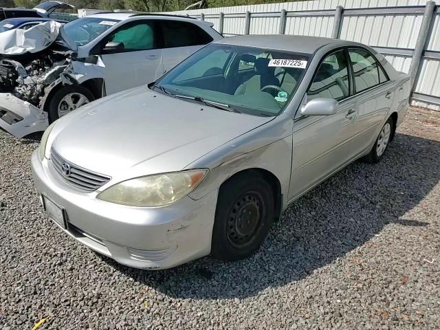 2006 Toyota Camry - Image 11
