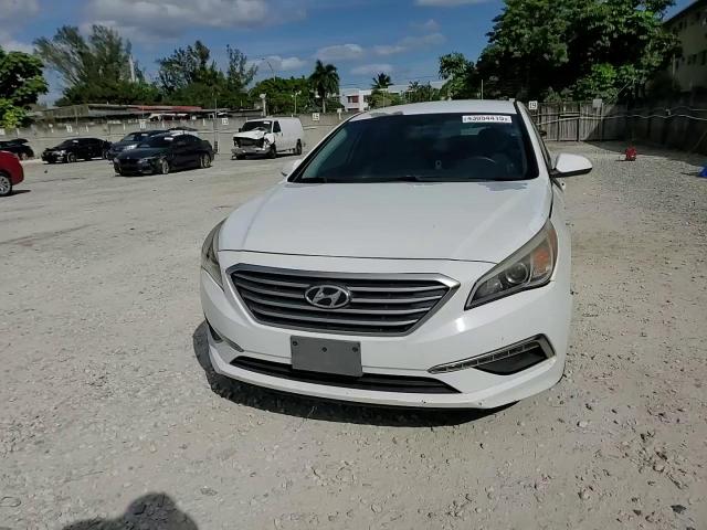 2015 Hyundai Sonata - Image 10