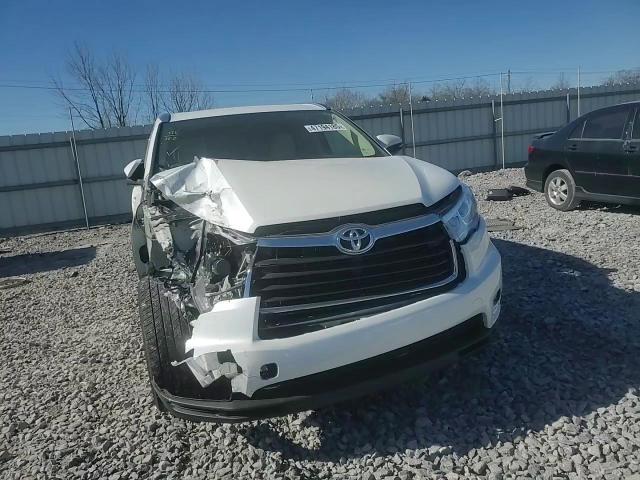2016 Toyota Highlander - Image 11