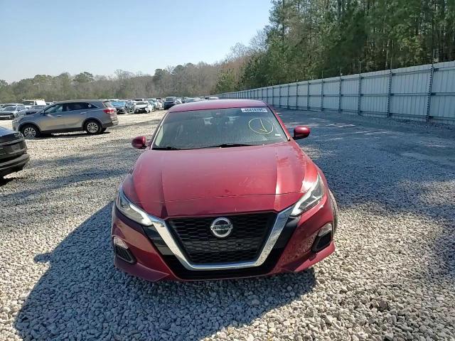 2021 Nissan Altima - Image 10