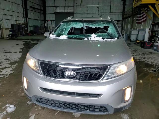 2014 Kia Sorento - Image 11