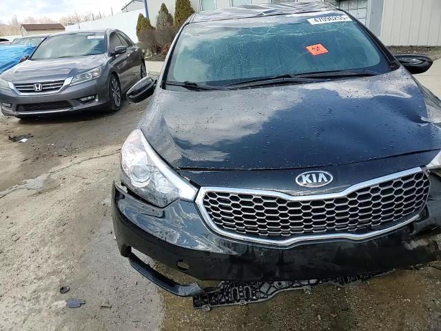 2016 Kia Forte - Image 14