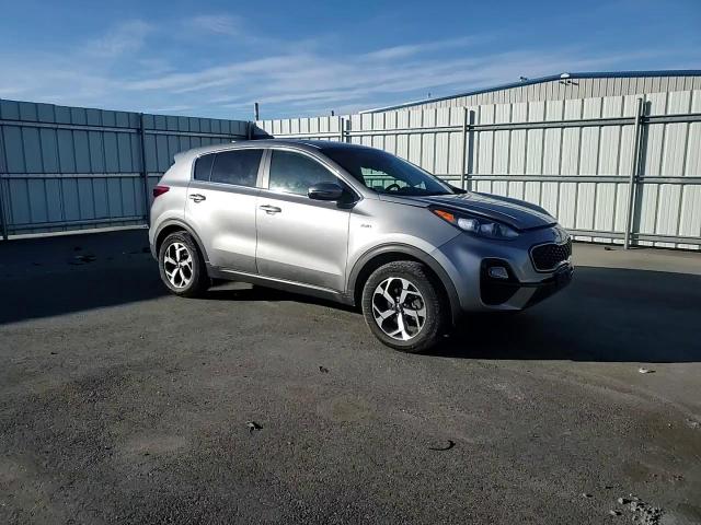 2020 Kia Sportage - Image 12