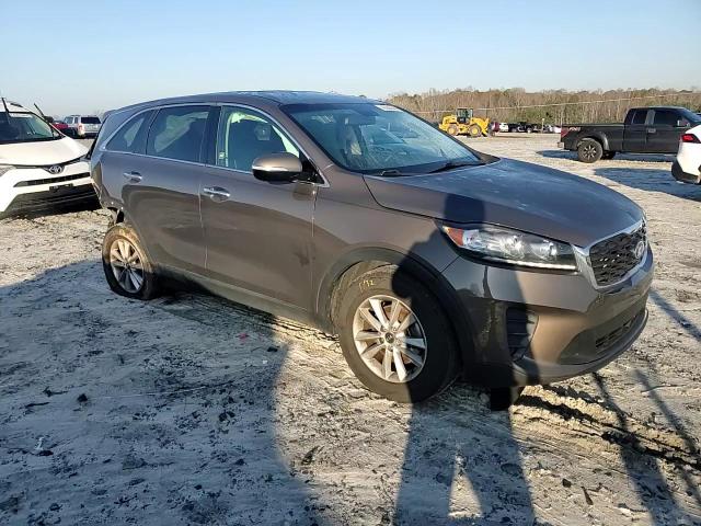 2019 Kia Sorento - Image 11