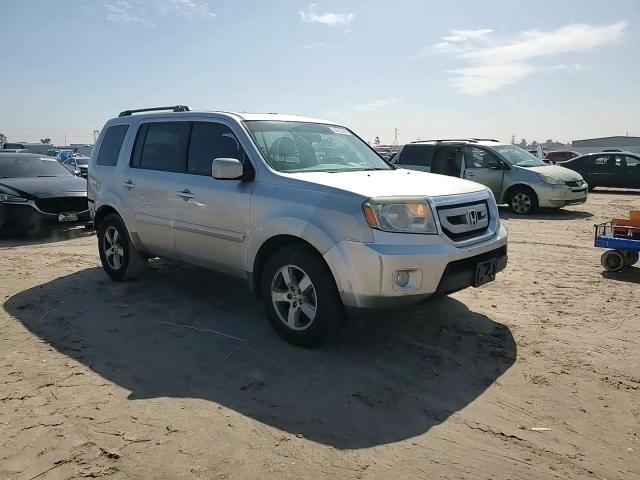 2010 Honda Pilot - Image 11
