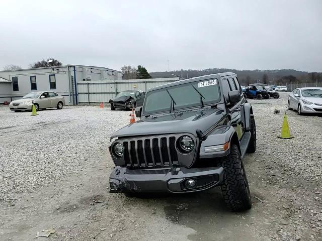 2020 Jeep Wrangler - Image 11