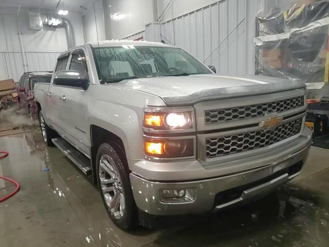 2014 Chevrolet Silverado - Image 13