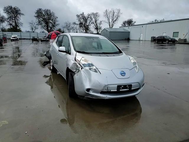 2012 Nissan Leaf - Image 10