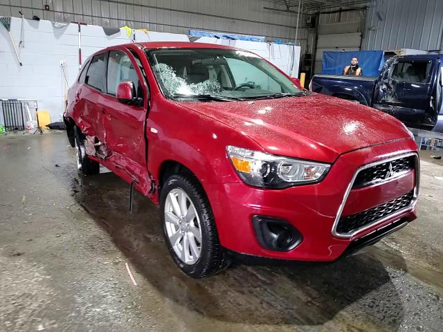 2015 Mitsubishi Outlander - Image 14