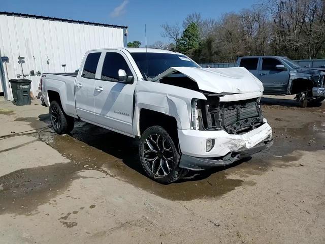 2019 Chevrolet Silverado - Image 13