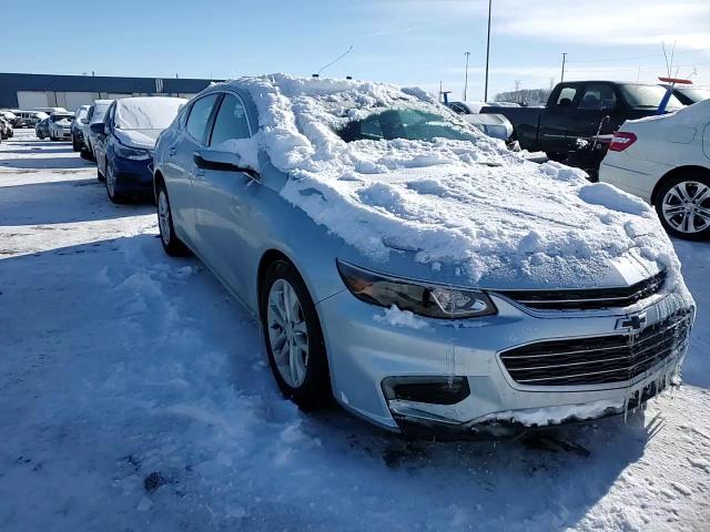 2018 Chevrolet Malibu - Image 11
