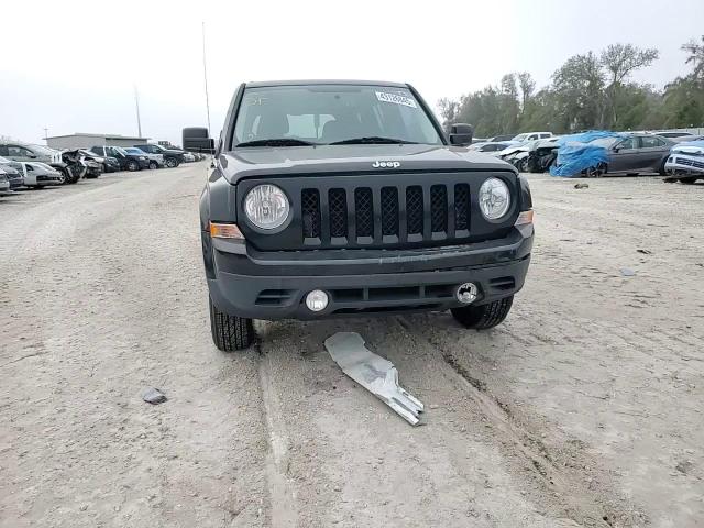 2016 Jeep Liberty (Patriot) - Image 12