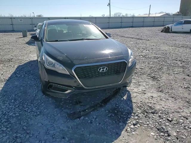 2016 Hyundai Sonata - Image 11