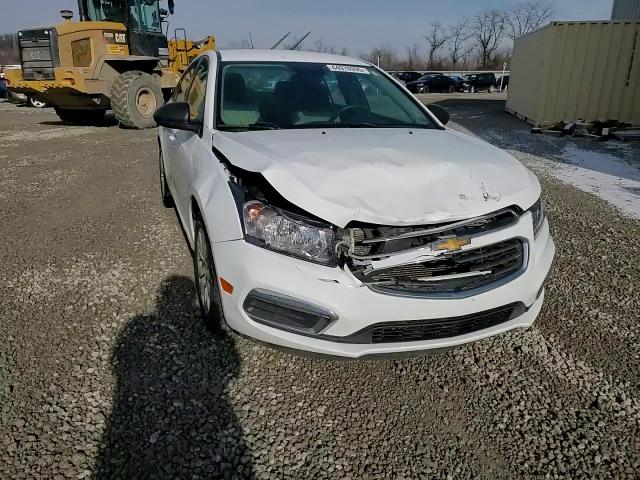 2016 Chevrolet Cruze - Image 13
