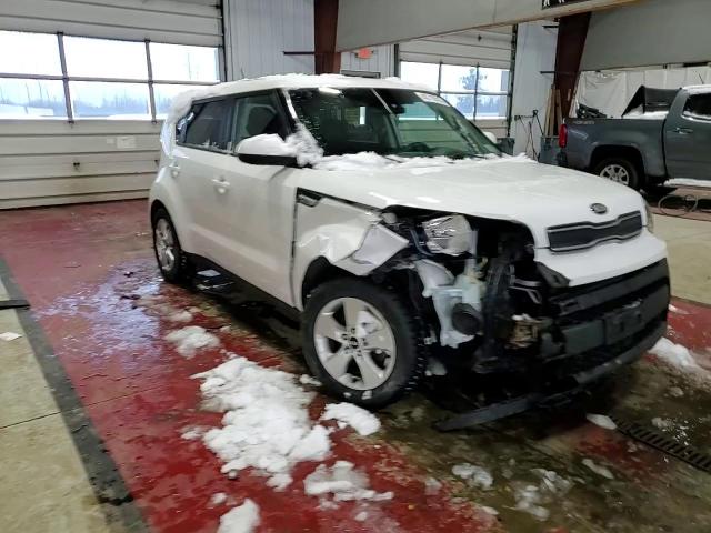 2017 Kia Soul - Image 12