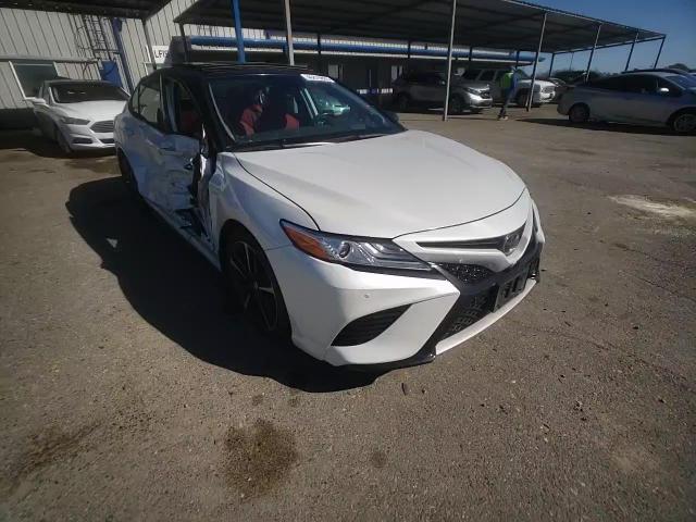 2020 Toyota Camry - Image 11