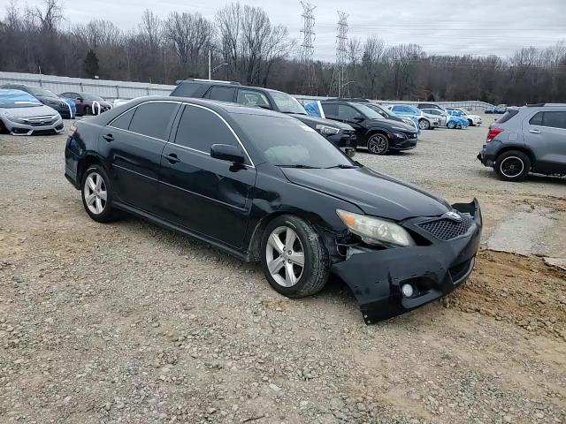 2011 Toyota Camry - Image 11