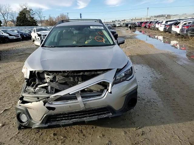 2019 Subaru Outback - Image 11