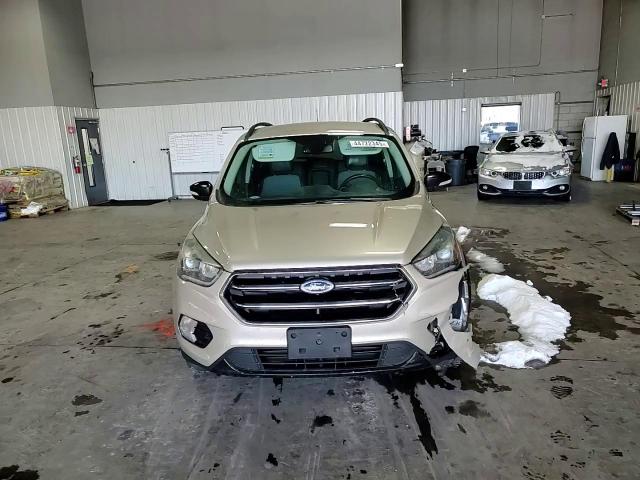 2017 Ford Escape - Image 11