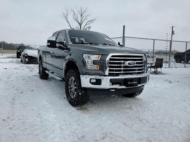 2017 Ford F-150 - Image 10
