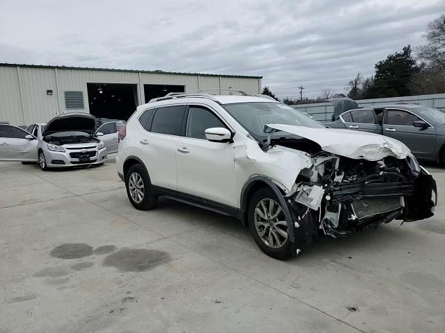 2020 Nissan Rogue - Image 10