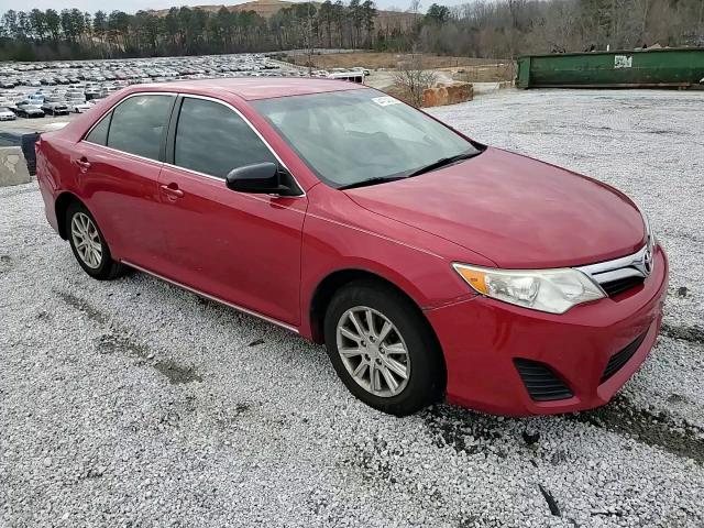 2012 Toyota Camry - Image 11