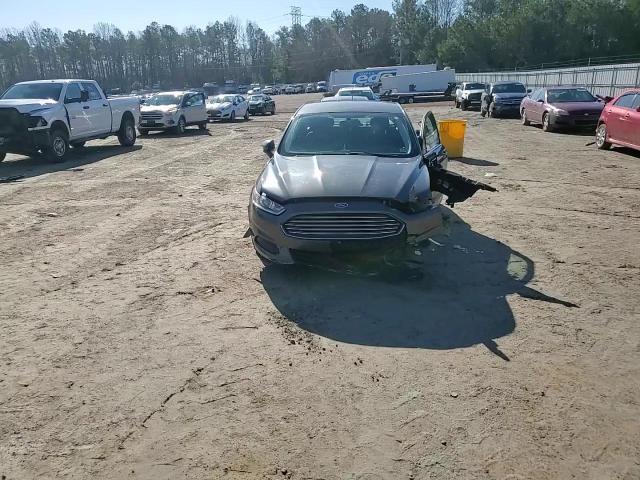 2016 Ford Fusion - Image 10