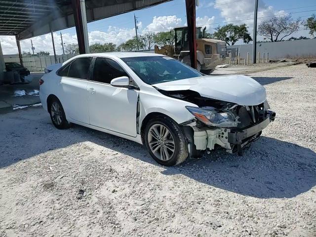 2016 Toyota Camry - Image 14