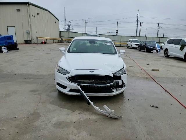 2017 Ford Fusion - Image 14