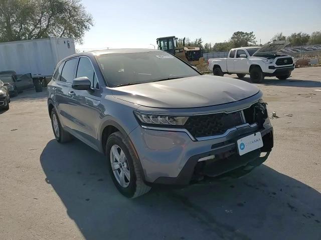 2023 Kia Sorento - Image 12