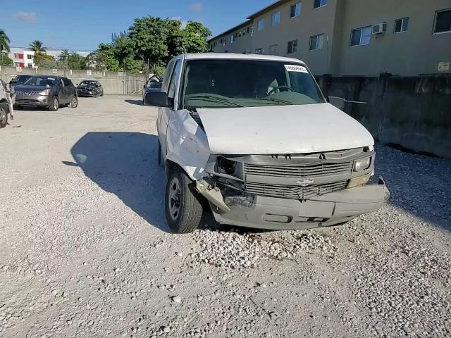 2005 Chevrolet Astro - Image 11