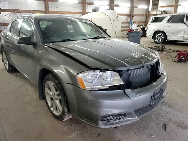 2012 Dodge Avenger - Image 13