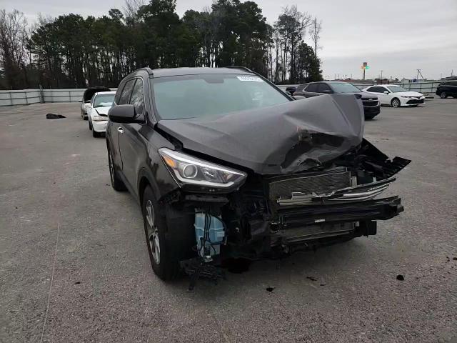 2017 Hyundai Santa Fe - Image 12