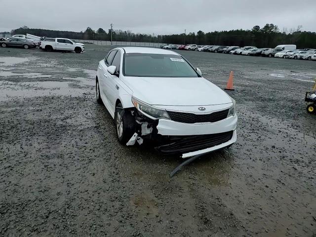 2017 Kia Optima - Image 10