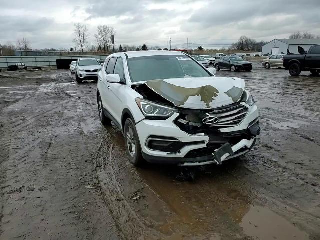 2017 Hyundai Santa Fe - Image 11