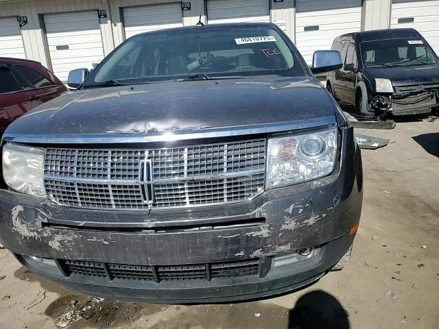 2010 Lincoln MKX - Image 12