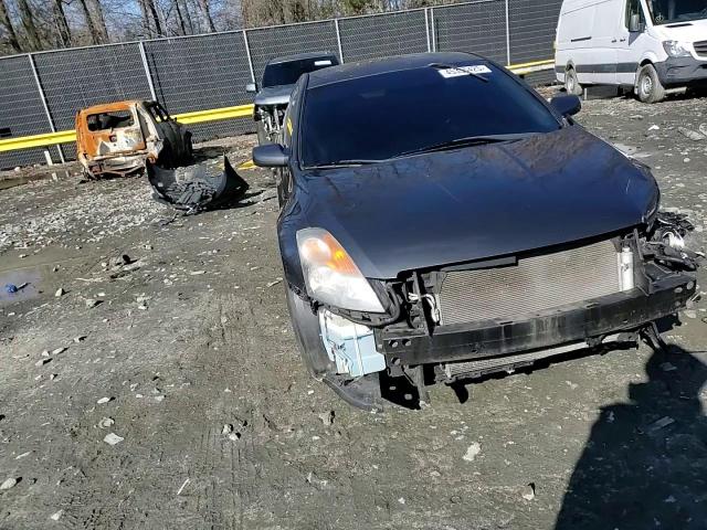 2009 Nissan Altima - Image 11