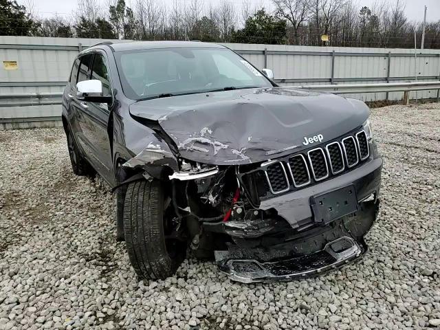 2017 Jeep Grand Cherokee - Image 12