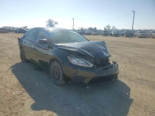 2018 Nissan Sentra - Image 10
