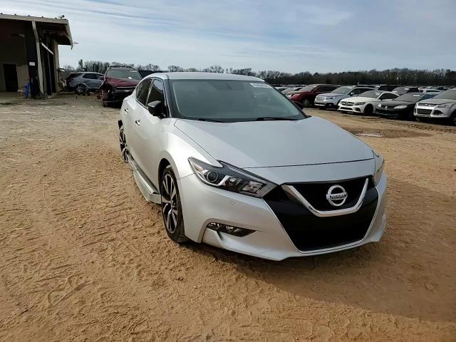 2018 Nissan Maxima - Image 10