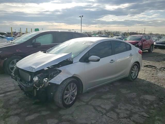 2014 Kia Forte - Image 11