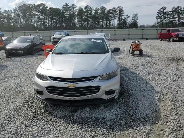 2018 Chevrolet Malibu - Image 14