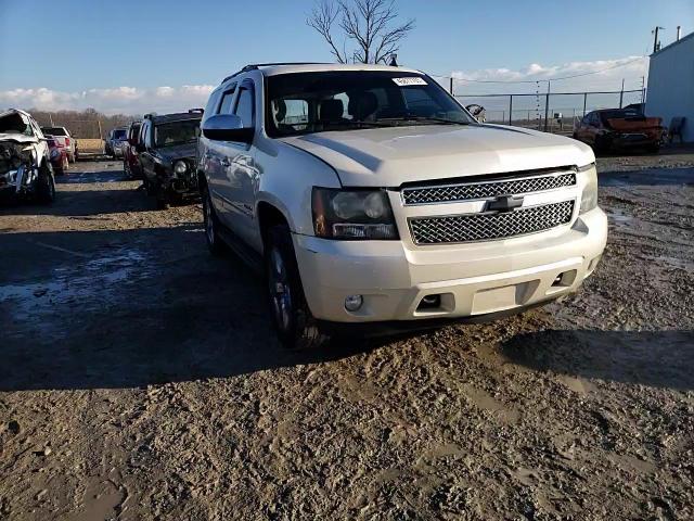 2011 Chevrolet Tahoe - Image 11